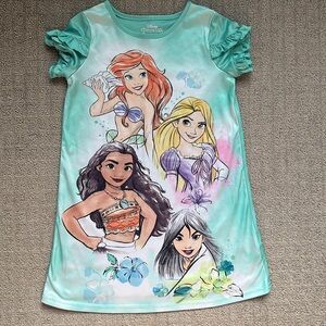 Disney Short Sleeve Nightgown Pajama with Vibrant Character Art Blue Girls Small